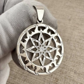 Оберег Алатырь щит в солнечном круге