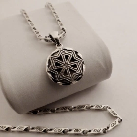 Оберег Молвинец