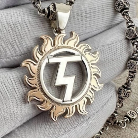 Чертог Орла в золотом Солнце