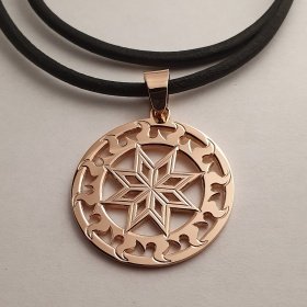 Оберег Алатырь в солнечном круге из золота 585