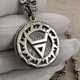 Велес двусторонний с чертогом по дате рождения