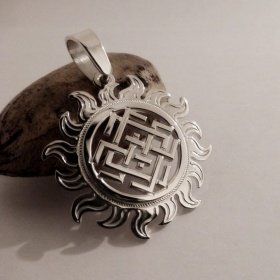 Оберег Белобог в Солнышке